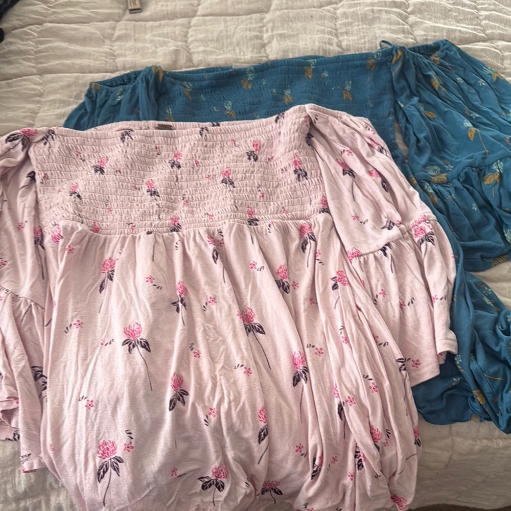 🛑SOLD 🛑Free people Floral Pink and Blue tops